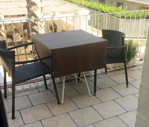 Il Grillo 4* Pulsano